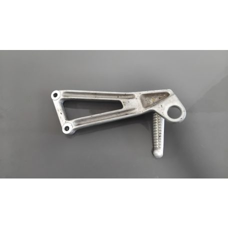 Ducati 750 SS Bal hátsó lábtartó