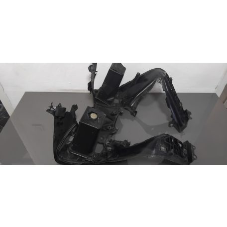 Yamaha T-max 500 '08-11 Térdidom, sérült
