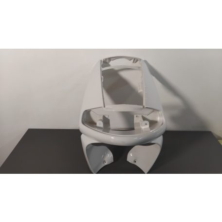 Piaggio Skipper 125/150 - Első idom - Sérült