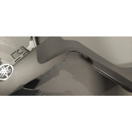 Yamaha Xmax 300 Idom, sérült