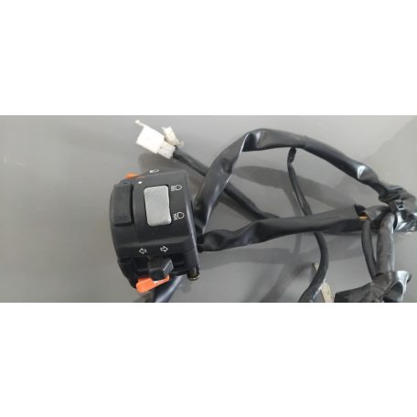 Yamaha TDM 900 Jobbos kapcsoló