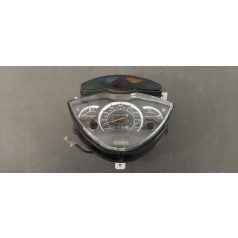 Honda Sh 125 Kilóméteróra, sérült