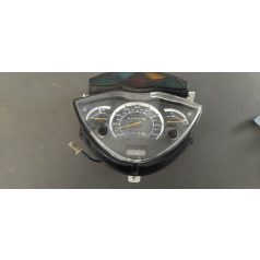 Honda Sh 125 Kilóméteróra, sérült