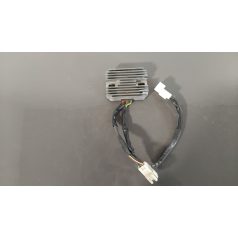 Piaggio Beverly 300 - Feszültségszabályzó