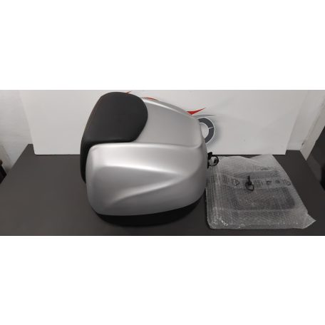 Piaggio gyári doboz, platnival