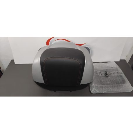 Piaggio gyári doboz, platnival