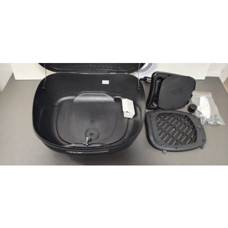 Piaggio X7 gyári doboz, konzollal, platnival