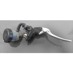 Suzuki GSXR 750 K1 Első fékmunkahenger karral