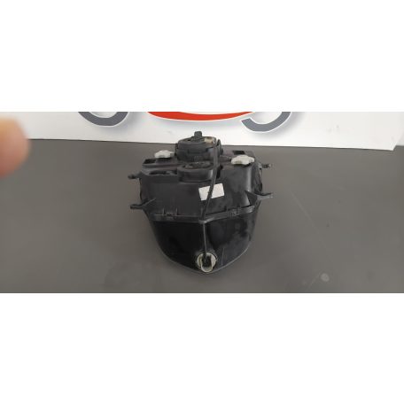 Honda Foresight 250, Pantheon 125 2T Első lámpa