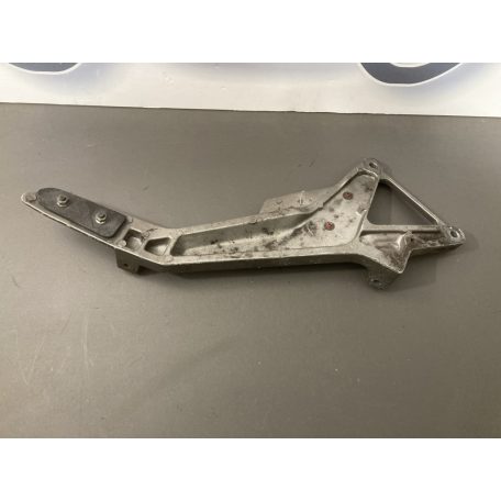 Honda Hornet 600 bal lábtartó konzol