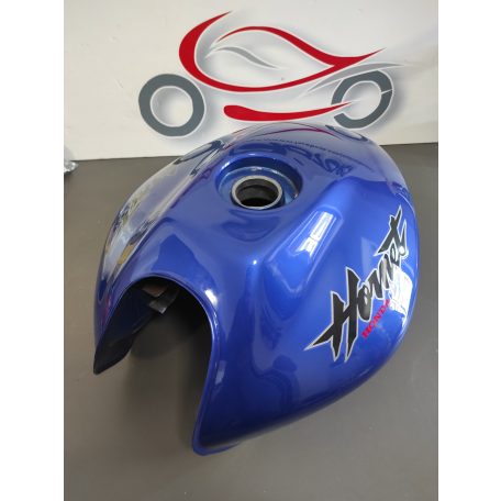 Honda Hornet 600 üzemanyagtank